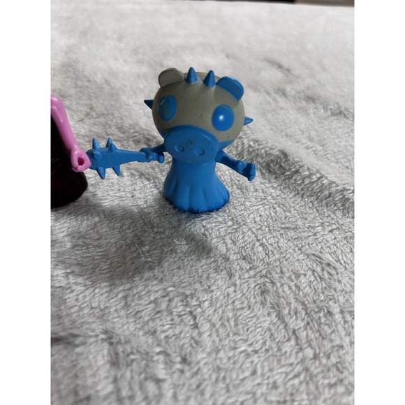 Roblox Action Figure Lot Of Three  Piggy - Picture 2 of 9